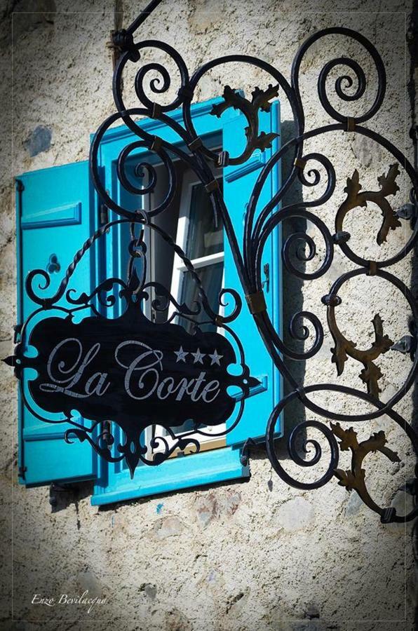 La Corte Aparthotel 3*